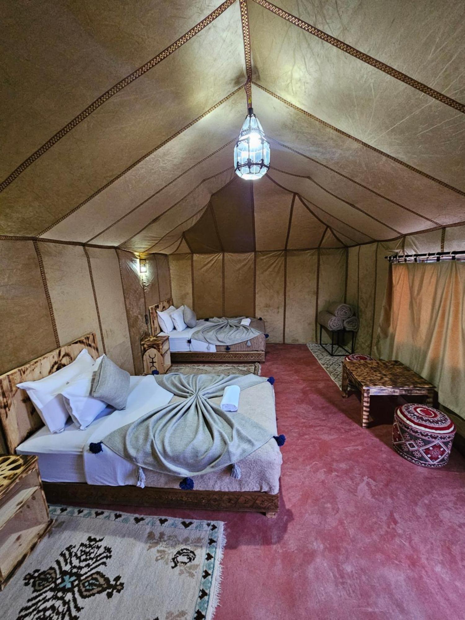 Najma Luxury Camp Hotel เมอร์ซูกา ภายนอก รูปภาพ