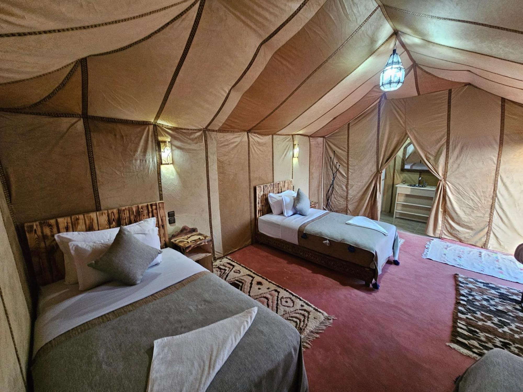 Najma Luxury Camp Hotel เมอร์ซูกา ภายนอก รูปภาพ